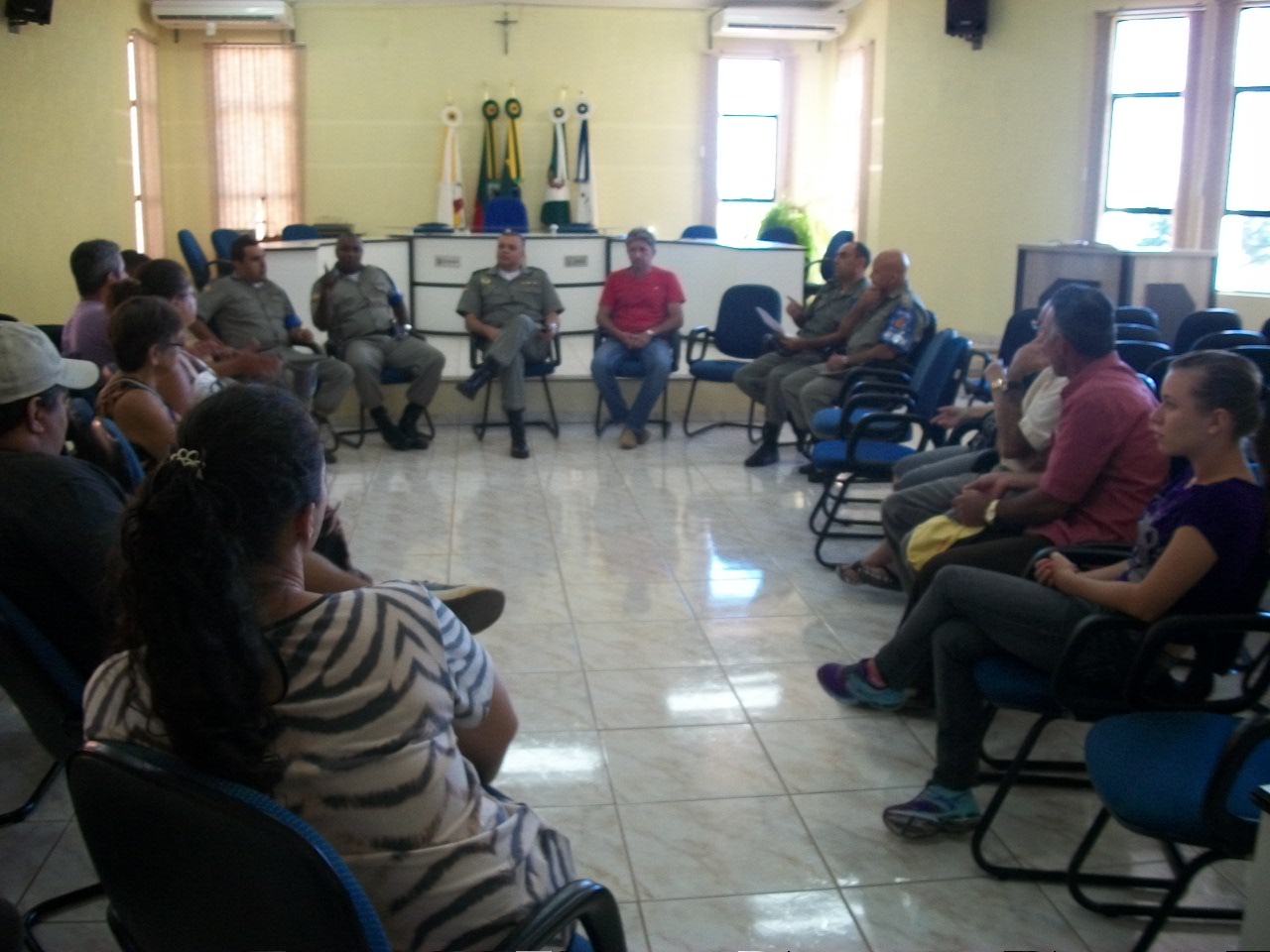 REUNIÃO SEGURANÇA PÚBLICA: Presidente da Câmara participa de reunião com comandante do CRPO