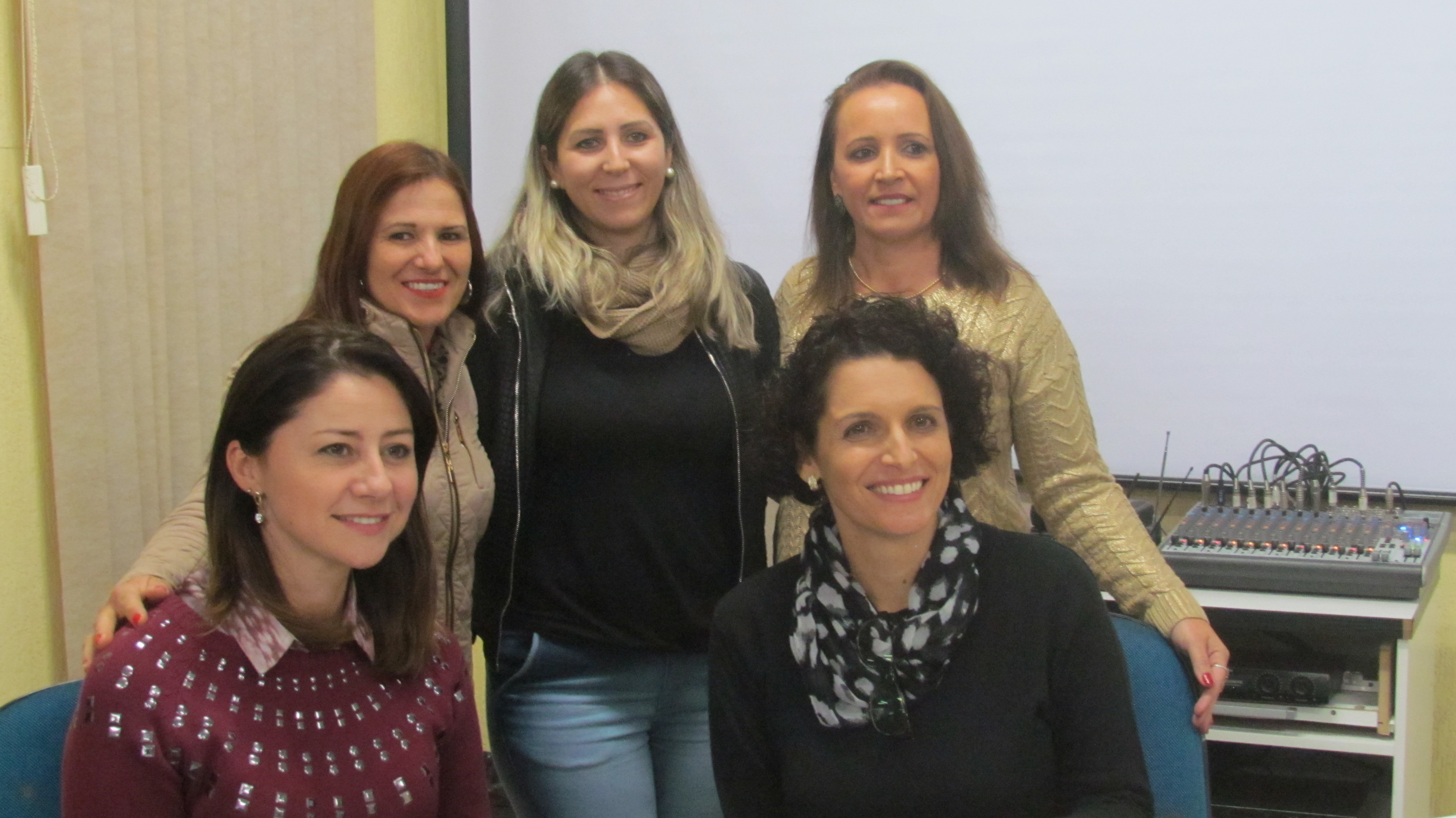 1ª JORNADA DA MULHER: Quinta-feira (27/04/2017)