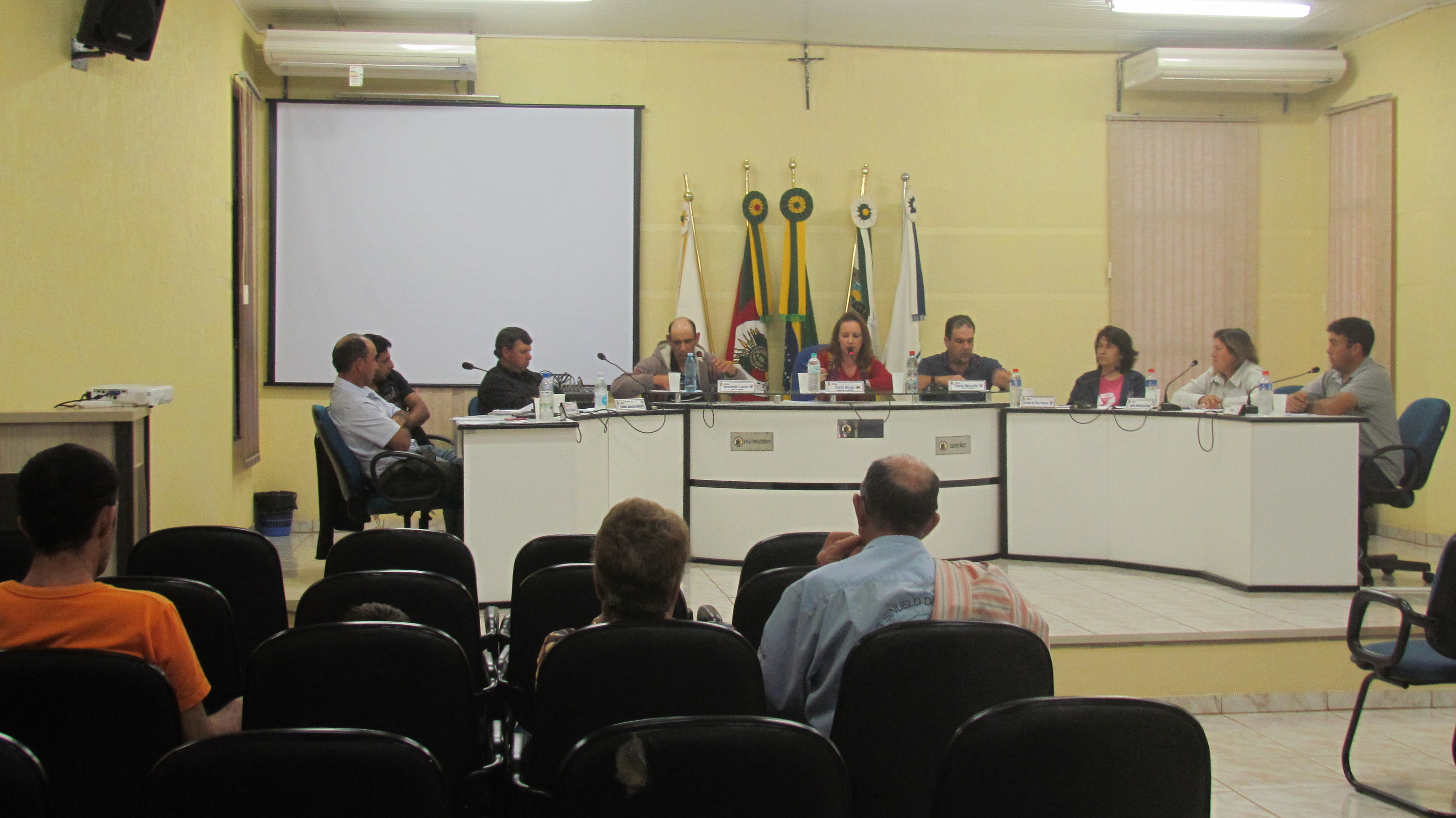 MOÇÃO DE CONGRATULAÇÃO: Ananias Ladi da Costa, vencedor do 14ª FENART recebe reconhecimento da Câmara.