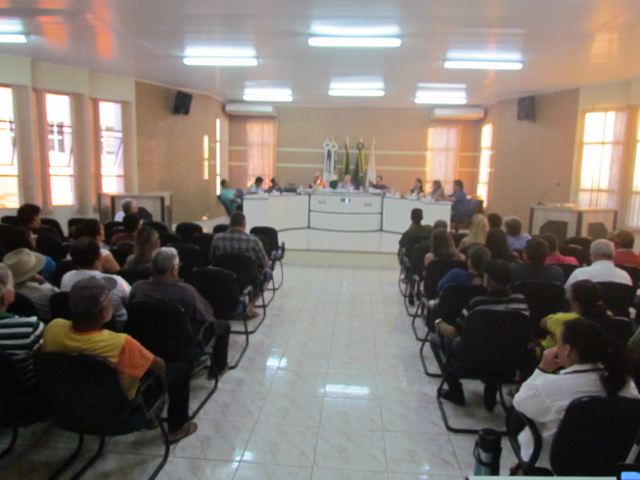 INVESTIMENTOS: Câmara autoriza Prefeitura a contratar operação de Crédito para Pavimentação e aquisição de maquinários