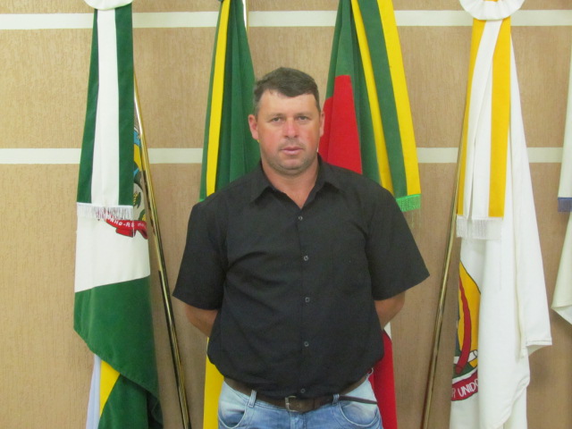 MESA DIRETORA: Vereador Joserino Demétrio (PTB) é eleito presidente para gestão 2018