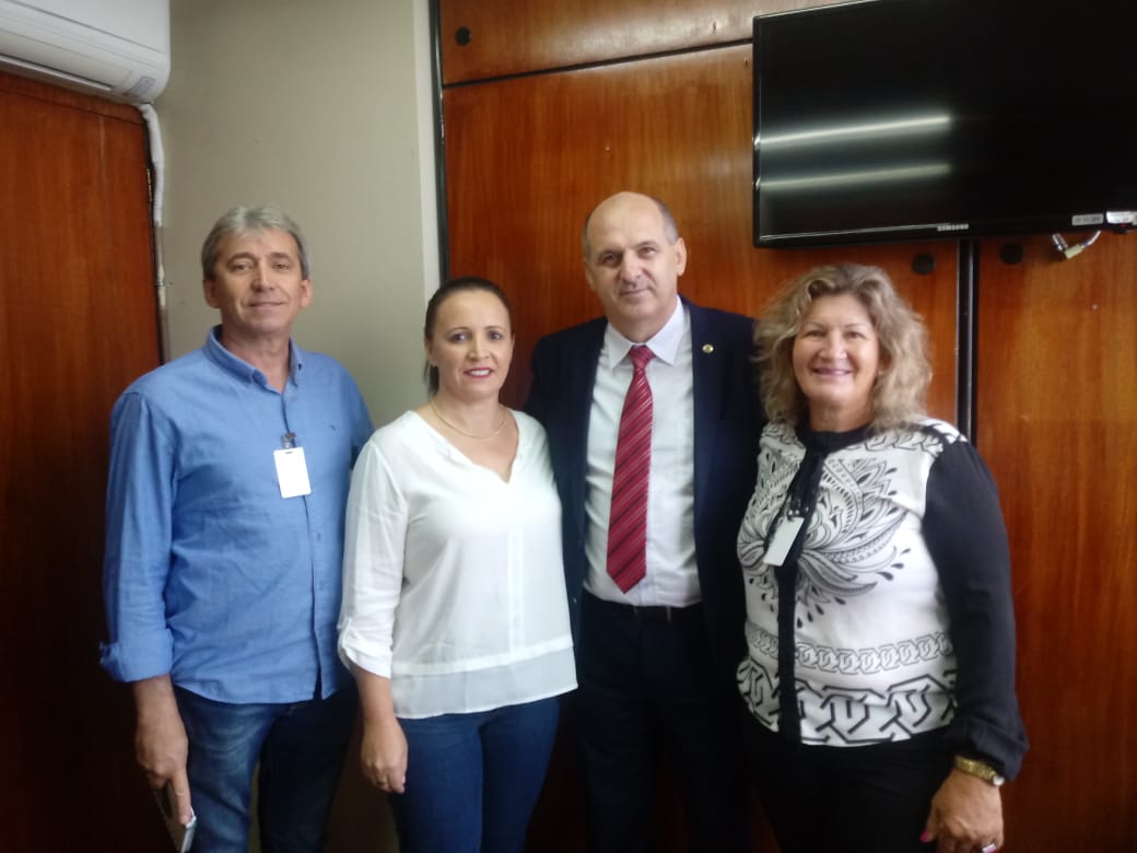 APERFEIÇOAMENTO E DEMANDAS: Presidente Carla Bugs e Vereadora Lizete participam de Curso e Buscam Demandas Municipais