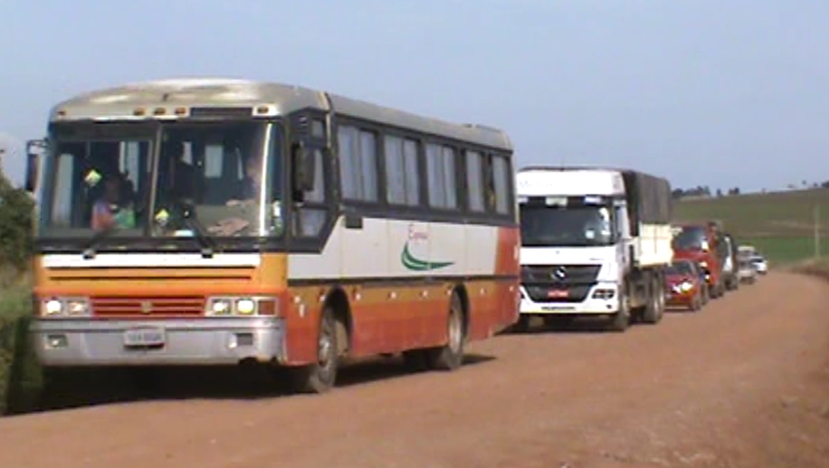 ASFALTO JÁ: Manifesto Pró-Asfalto Jacuizinho/Tunas (07/06/2019)