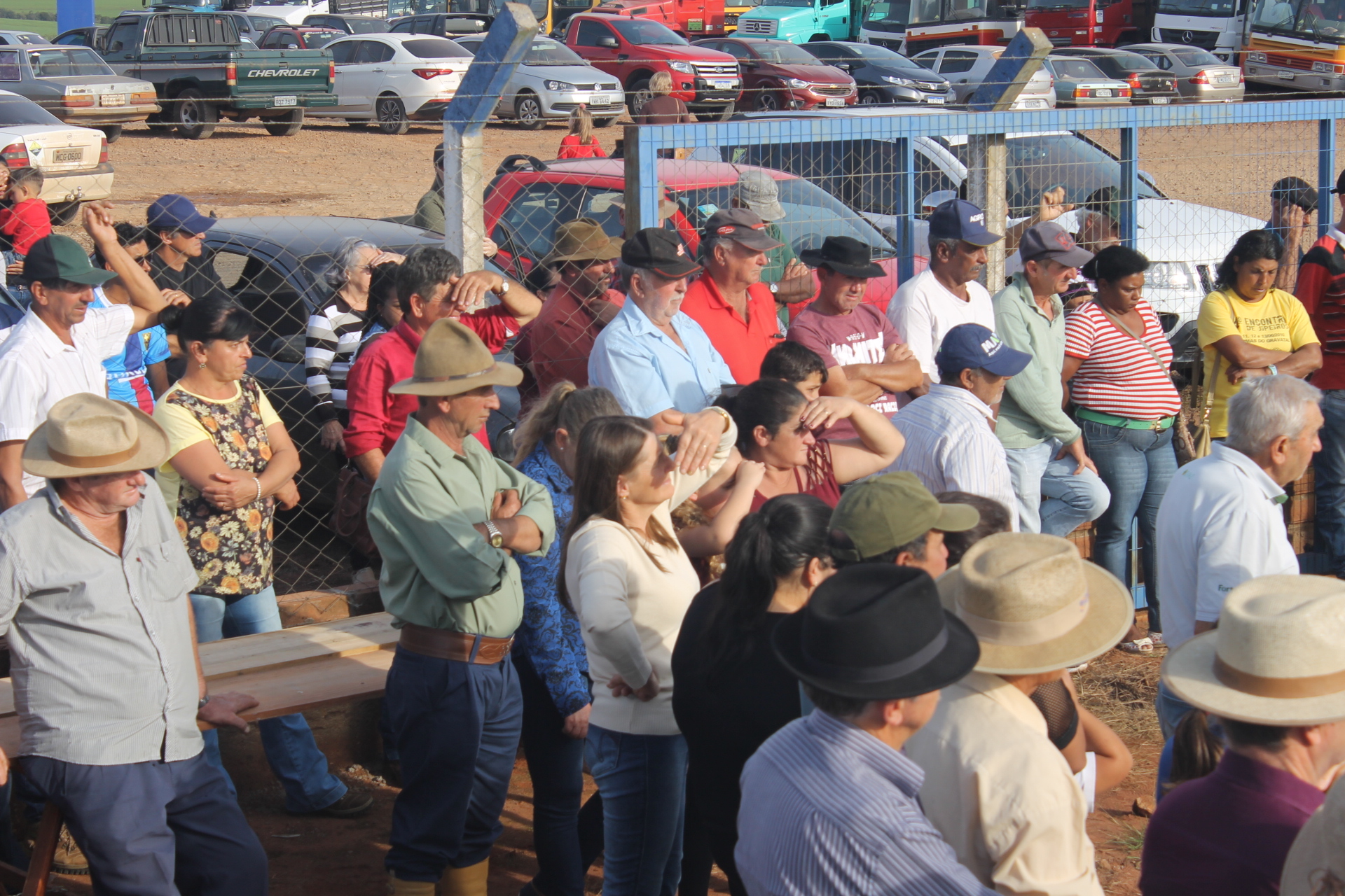 ASFALTO JÁ: Manifesto Pró-Asfalto Jacuizinho/Tunas (07/06/2019)
