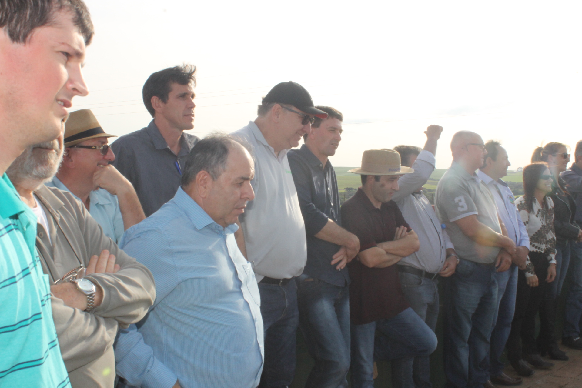 ASFALTO JÁ: Manifesto Pró-Asfalto Jacuizinho/Tunas (07/06/2019)