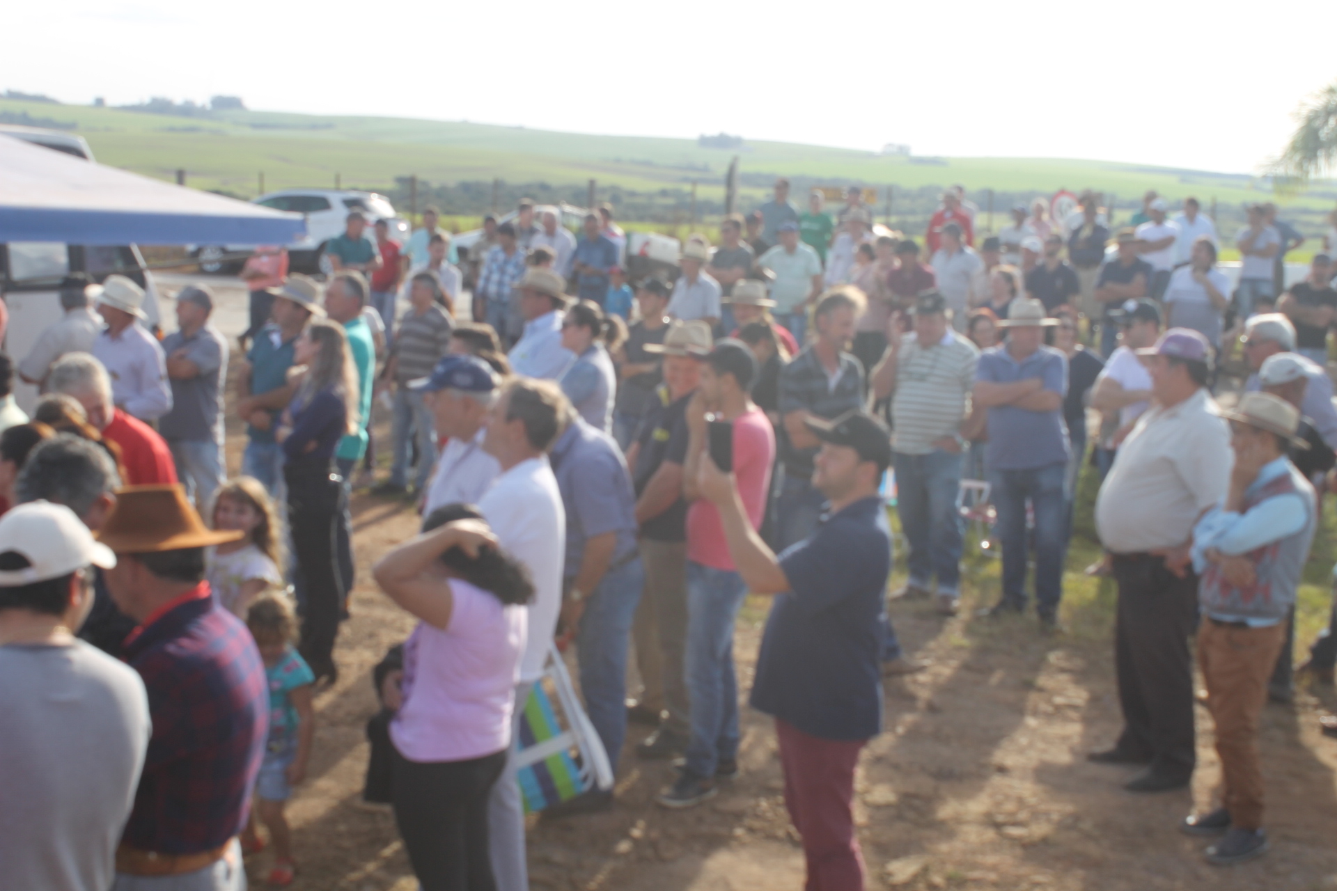 ASFALTO JÁ: Manifesto Pró-Asfalto Jacuizinho/Tunas (07/06/2019)