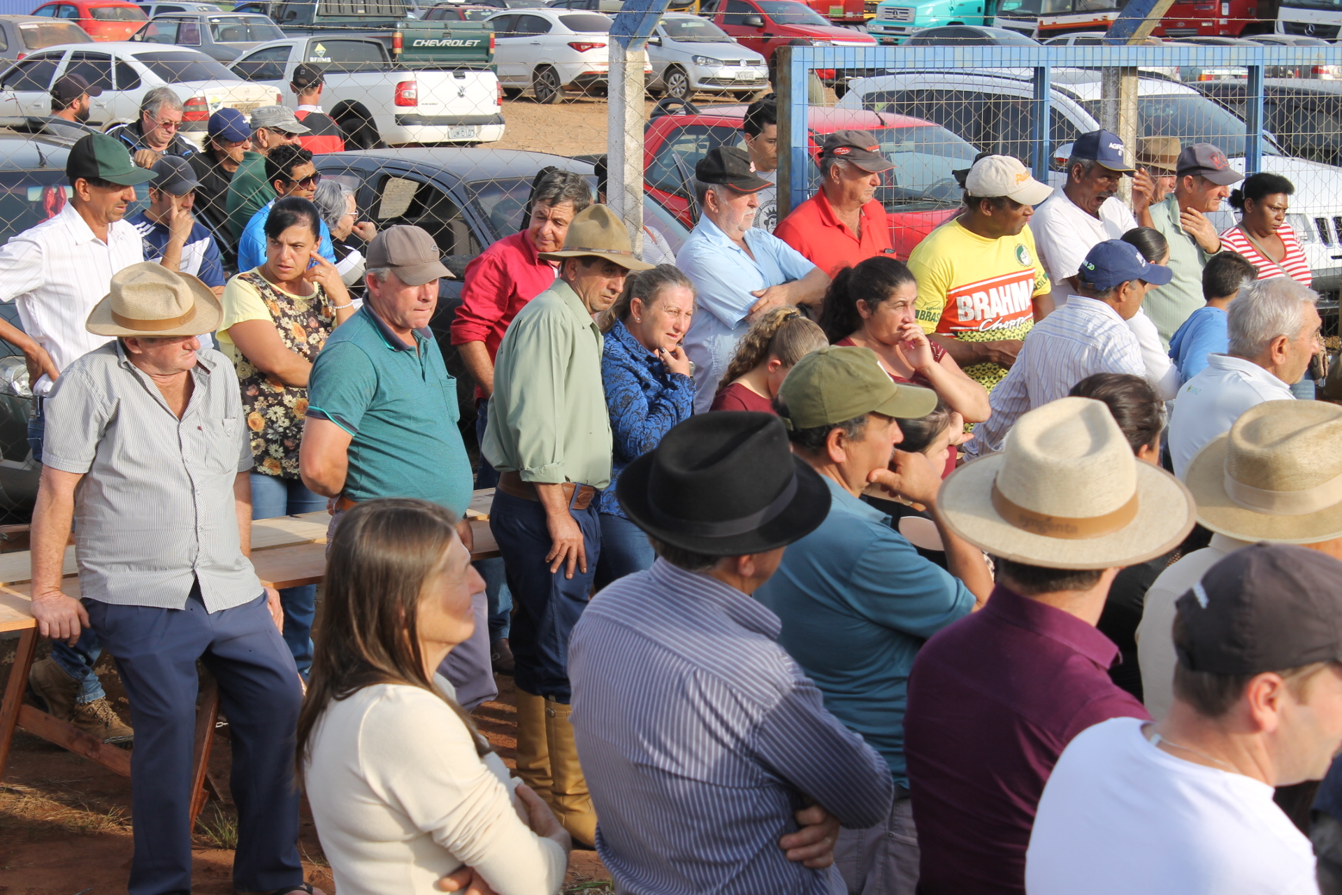 ASFALTO JÁ: Manifesto Pró-Asfalto Jacuizinho/Tunas (07/06/2019)