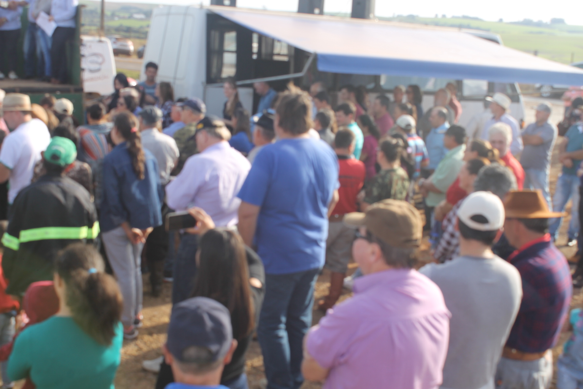 ASFALTO JÁ: Manifesto Pró-Asfalto Jacuizinho/Tunas (07/06/2019)