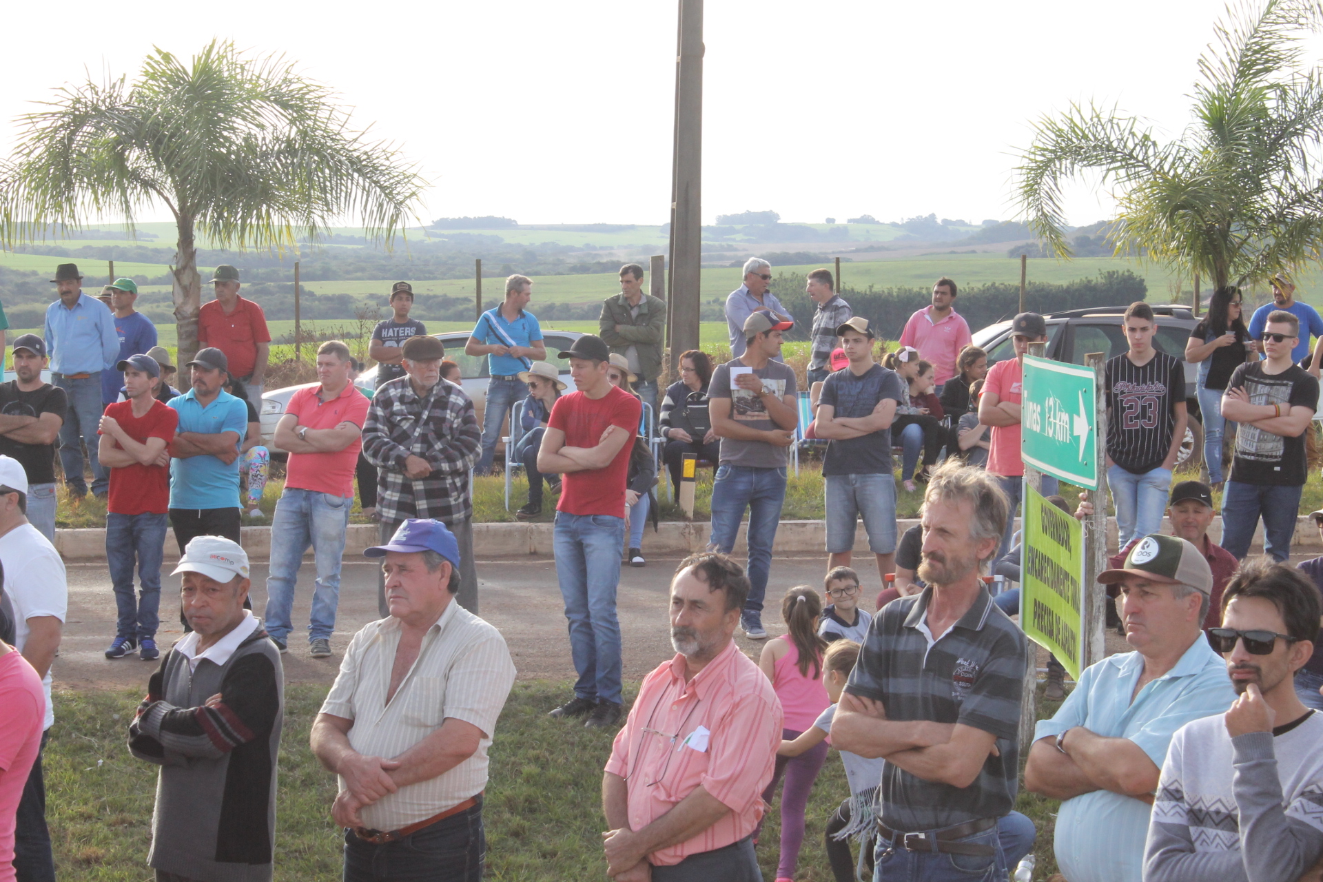 ASFALTO JÁ: Manifesto Pró-Asfalto Jacuizinho/Tunas (07/06/2019)