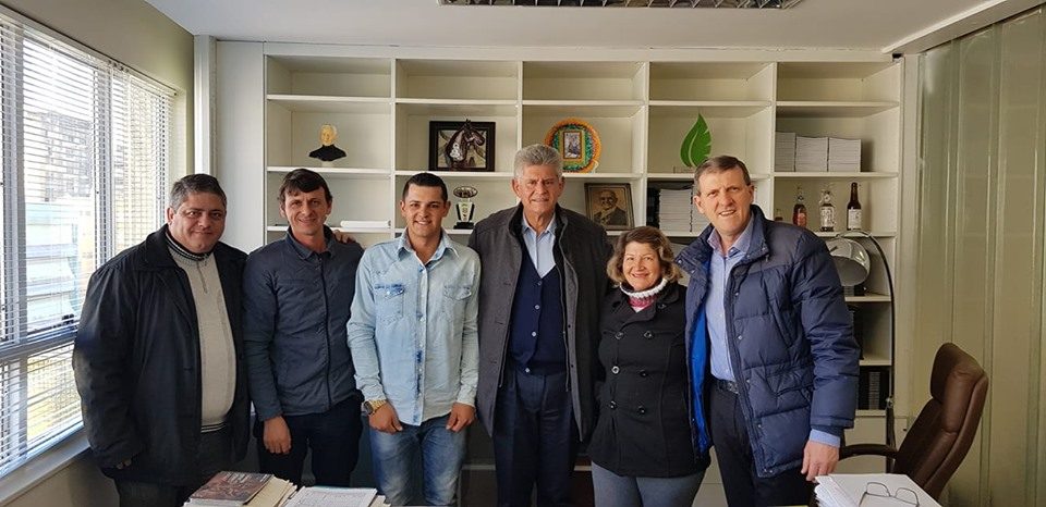 OBRAS: Vereadora Lizete reforça pedido de recursos para aquisição de equipamentos.