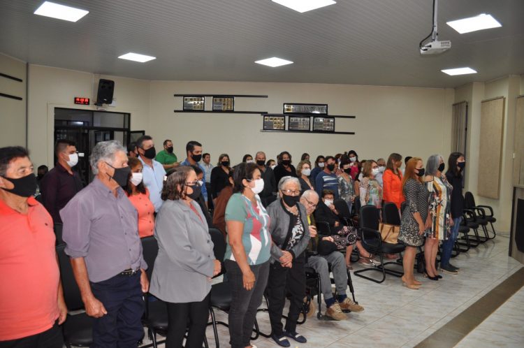TROFÉU MULHER CIDADÃ: Câmara de Vereadores de Jacuizinho entrega honrarias em Sessão Solene.
