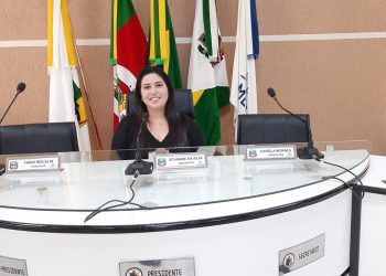 MESA DIRETORA 2022: De forma Unânime, vereadores escolhem Schaiane da Silva para presidir o legislativo.