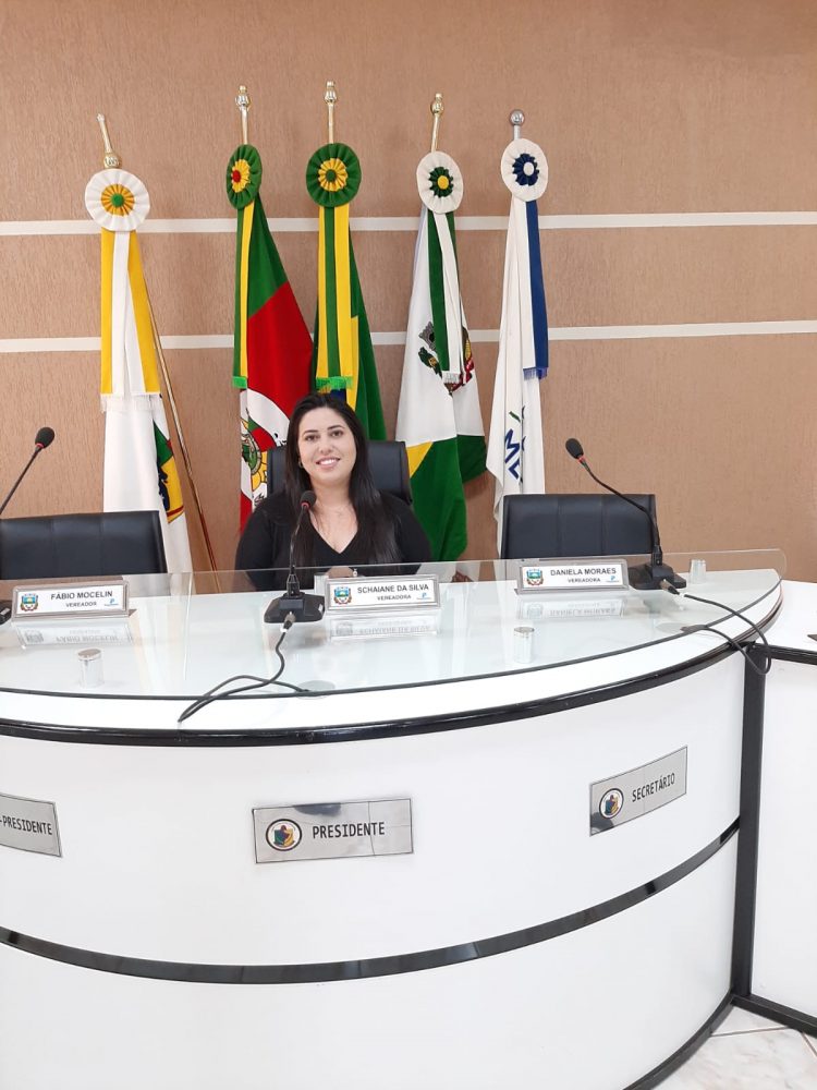 MESA DIRETORA 2022: De forma Unânime, vereadores escolhem Schaiane da Silva para presidir o legislativo.