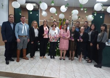 TROFÉU MULHER CIDADÃ, EDIÇÃO 2022: Mulheres são agraciadas com troféus