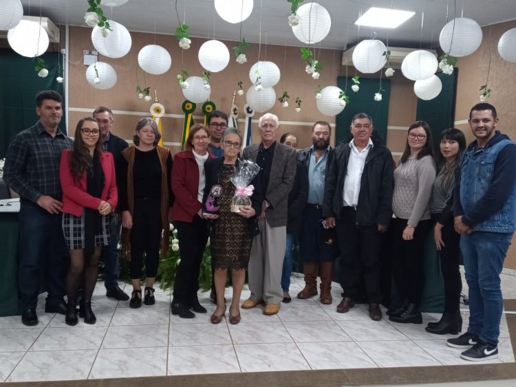 TROFÉU MULHER CIDADÃ, EDIÇÃO 2022: Mulheres são agraciadas com troféus