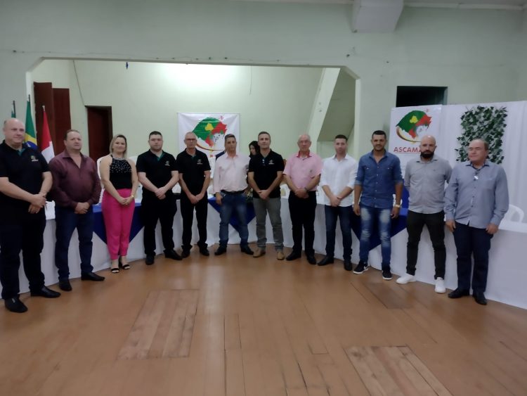 REGIONAL: Em Assembleia Geral, presidente Schaiane e vereador Tobias são nomeados à Comissão e Conselho Fiscal da Associação das Câmaras de Vereadores.