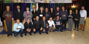 Homenagem as Comissões Emancipalistas e membros da 1ª gestão de Jacuizinho