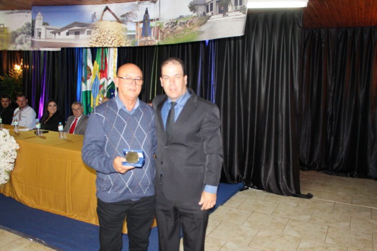 Homenagem as Comissões Emancipalistas e membros da 1ª gestão de Jacuizinho