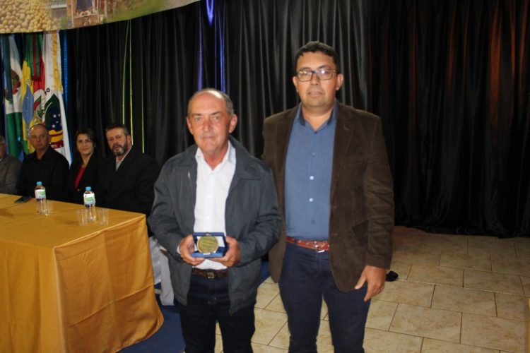 Homenagem as Comissões Emancipalistas e membros da 1ª gestão de Jacuizinho