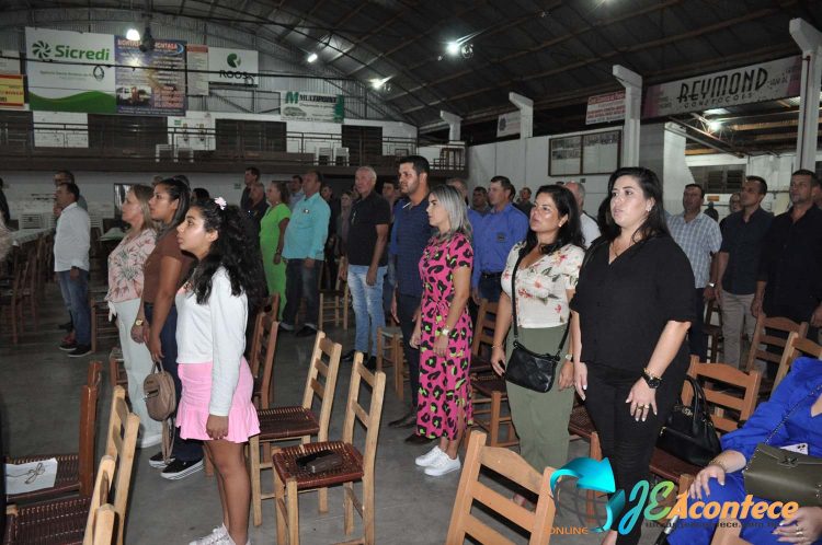REPRESENTAÇÃO: Vereadores participam da Assembleia Geral da Associação das Câmaras de Vereadores.