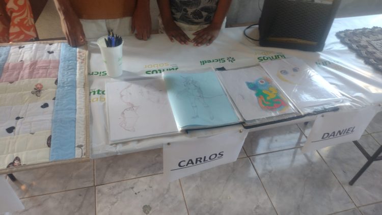 QUALIFICAÇÃO: Por iniciativa da presidente do legislativo, Verª Marisane, artesãos são beneficiados com feira, palestra e Carteira de Identificação.