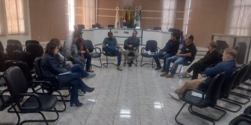 CONSELHO MUNICIPAL DE DEFESA DO MEIO AMBIENTE – CONDEMA: Ver. Paulo Cesar Brandão assume cargo na diretoria.