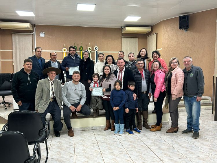 21ª FESTA CAMPEIRA NACIONAL DOS CAMPEÕES: Câmara de Vereadores aprova Moção de Aplausos aos vencedores jacuizinhenses.