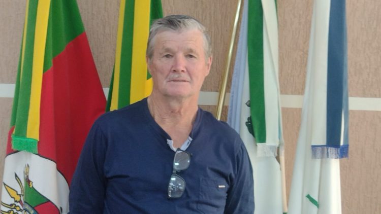 VEREADOR IDOSO POR UM DIA: Sessão Especial dará posse aos integrantes do projeto