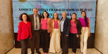 CONDECORAÇÃO: Vereadora prestigia homenagem a Associação de Trabalhadoras Rurais