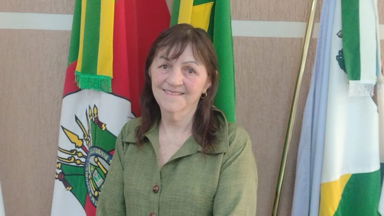 VEREADOR IDOSO POR UM DIA: Sessão Especial dará posse aos integrantes do projeto